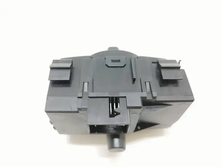 BMW 1 E81 E87 (2004 - 2011) 6932794 Включатель фонарей — фото 3