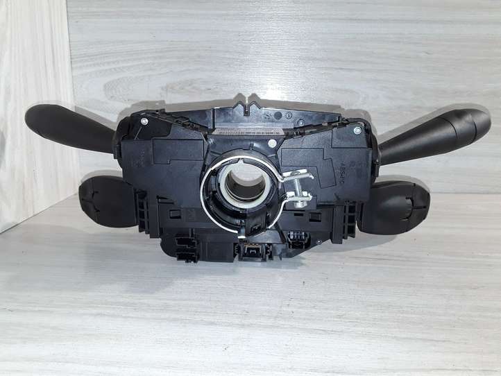 Peugeot 5008 (2009 - 2013)  LK1002280416 Комплект ручек