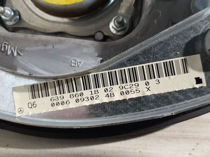 Mercedes-Benz Vito Viano W639 (2010 - 2015)  306350999132AB Подушка безопастности руля