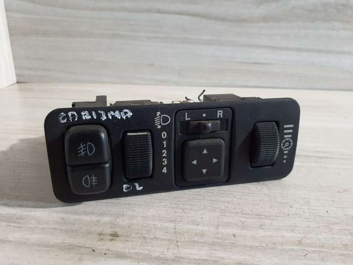 Mitsubishi Carisma (1999 - 2004)   Блок переключателей