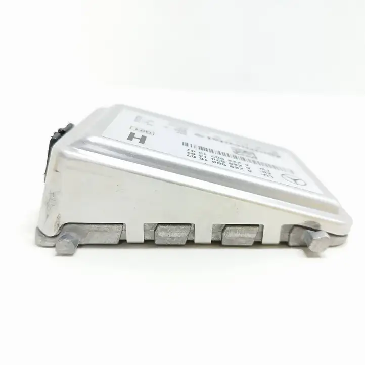 Mercedes-Benz S W222 (2013 - ) A2229001607 Камера в лобовом стекле — фото 2