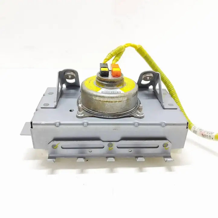 Toyota Prius (XW20) (2003 - 2009) 8214047020 Подушка безопасности пассажира — фото 4
