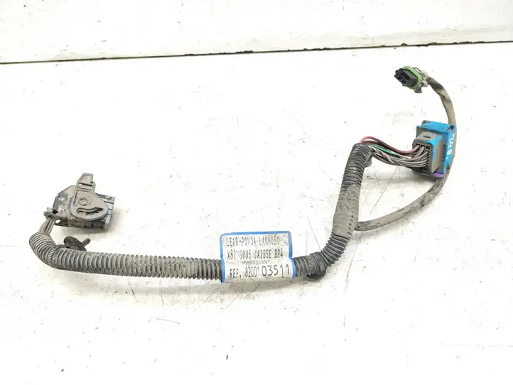 Renault Espace IV (2002 - 2006) 8200103511 Прочая электропроводка — фото 1