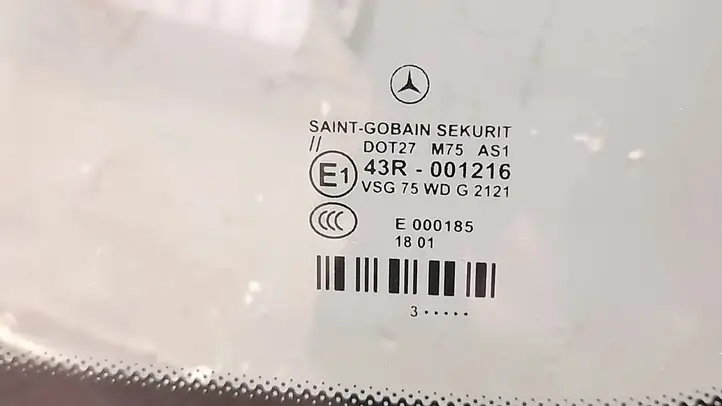 Mercedes-Benz CLS C218,X218 (2011 - 2017) Переднее стекло — фото 4