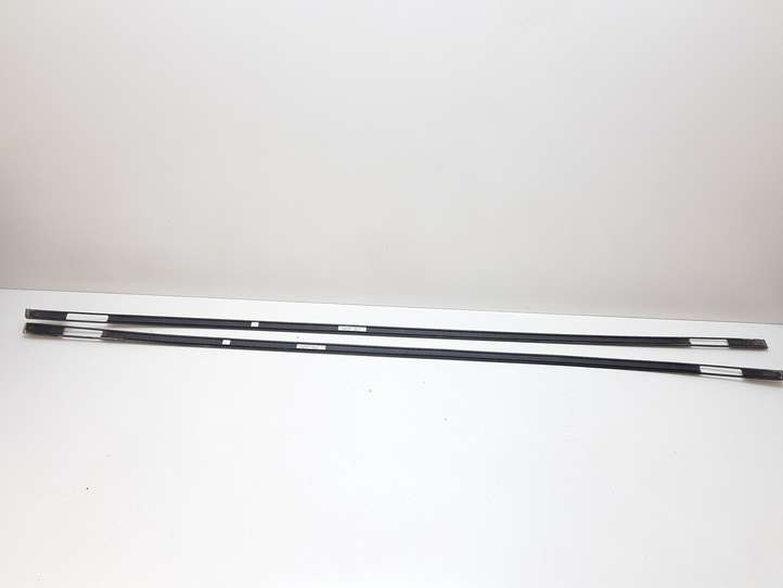 Volvo V50 (2004 - 2008)  39982779 Звукоизоляция крыши