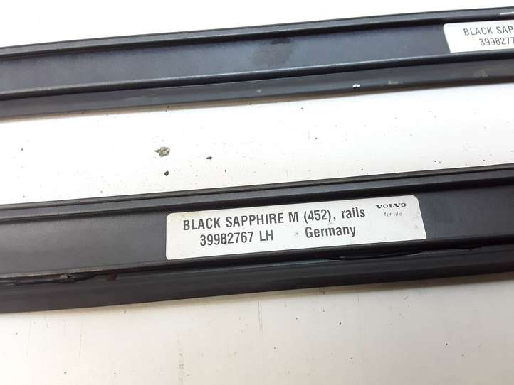Volvo V50 (2004 - 2008)  39982779 Звукоизоляция крыши