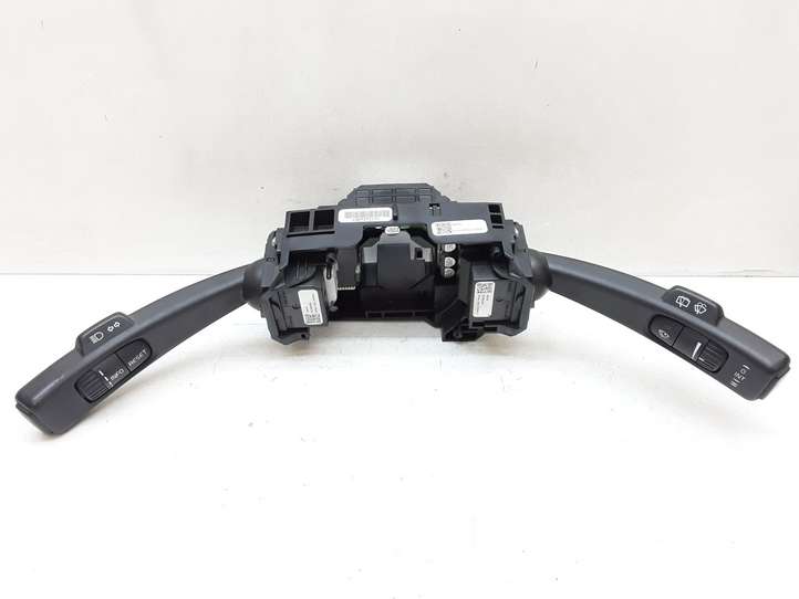 Volvo V70 (2007 - 2013)  30798458 Комплект ручек