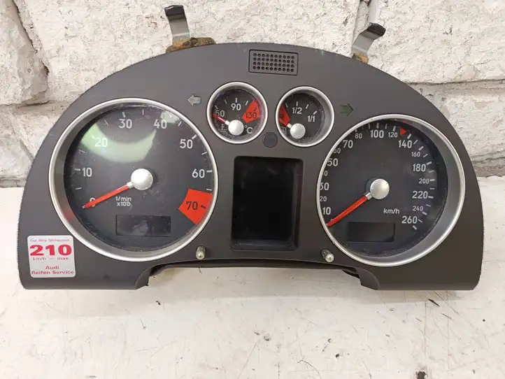 Audi TT Mk1 (1998 - 2003) 8N1920930Q Дроссельная заслонка — фото 1