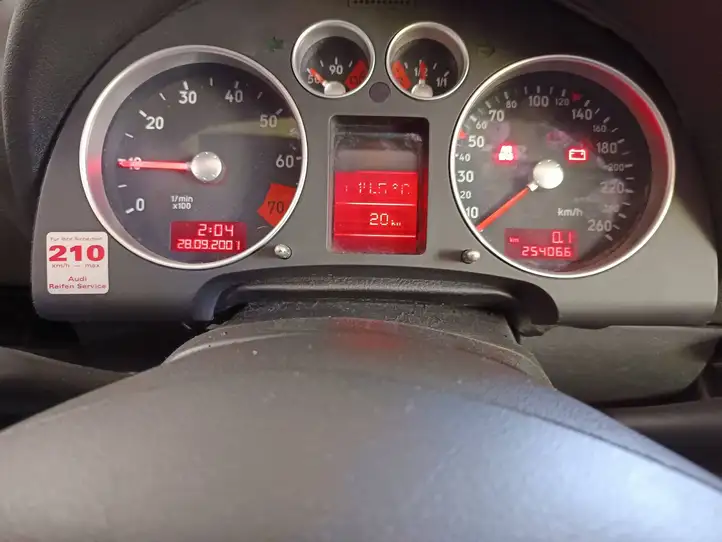 Audi TT Mk1 (1998 - 2003) 8N1920930Q Дроссельная заслонка — фото 2