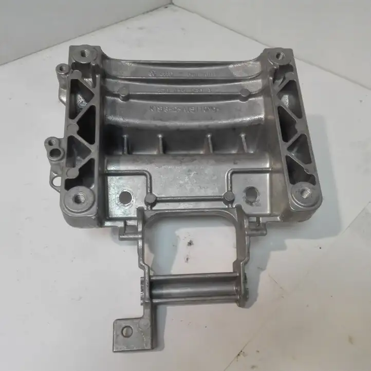 Audi A3/S3 8L (2000 - 2003) 8P0419250A Кронштейн рулевой колонки — фото 5