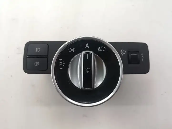 Mercedes-Benz E W212 (2009 - 2016) A2129057500 Включатель фонарей — фото 1