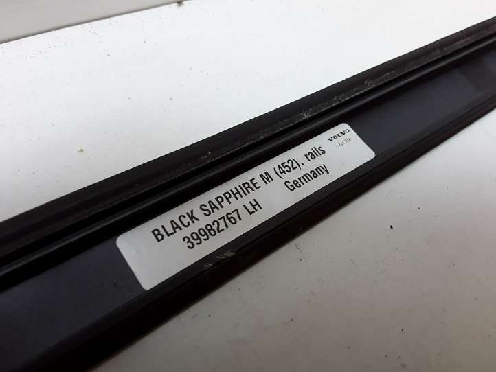Volvo V50 (2004 - 2008)  39982779 Звукоизоляция крыши