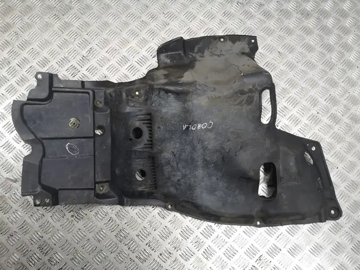 Toyota Corolla Verso AR10 (2004 - 2009) 514090F012 Защита двигателя — фото 1