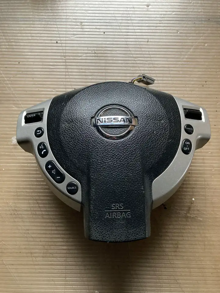 Nissan X-Trail T31 (2007 - 2014) PWG1085077462 Подушка безопасности руля — фото 1