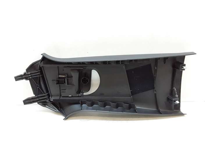 Volvo V40 (2012 - 2016)   Отделка стойки (B) (верхняя)