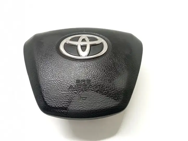 Toyota Avensis T270 (2009 - 2012) Подушка безопасности руля — фото 1