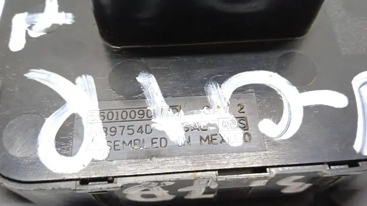 Jeep Cherokee (2001 - 2007) 5601009AD Кнопка стеклоподъемников — фото 2