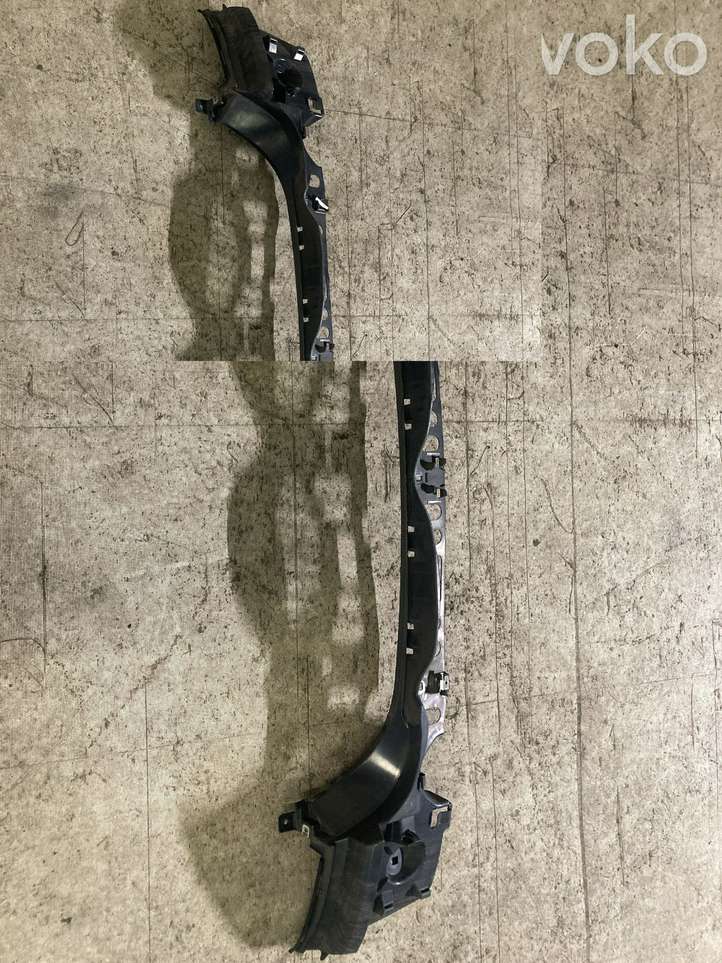 BMW 5 F10 F11 (2009 - 2016)  7906292  Держатель заднего бампера (кронштейн)