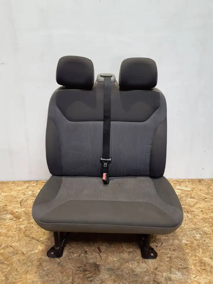 Renault Trafic II (X83) (2002 - 2014) Переднее двойное сиденье — фото 1