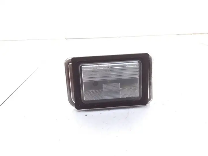 Suzuki Swift (2011 - 2016) 3591068L0 Подсветка номера — фото 1