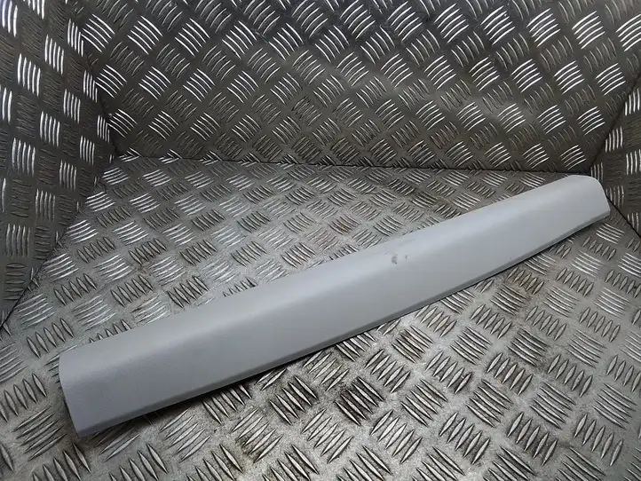 Toyota Prius+ (ZVW40) (2011 - 2018) 6793947010 Прочие детали салона — фото 1