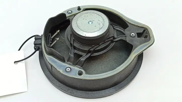 Mercedes-Benz E W212 (2009 - 2016) Динамики задних дверей — фото 6