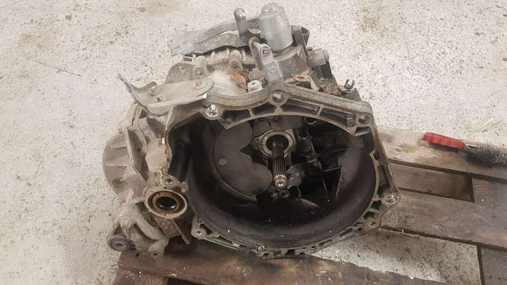 Opel Corsa D (2006 - 2010)  M32 Механическая коробка передач, 6 передач