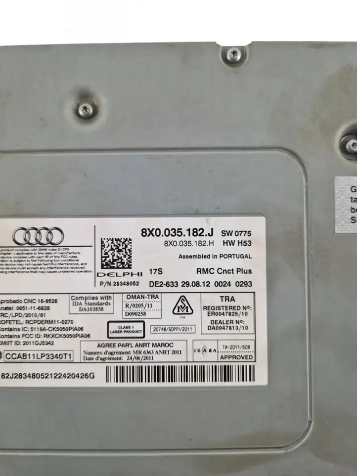Audi A1 (2010 - 2014) Магнитола / мультимедийная система — фото 3