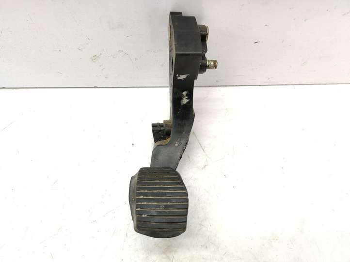 Peugeot 307 (2001 - 2005)  10359413 Педаль сцепления