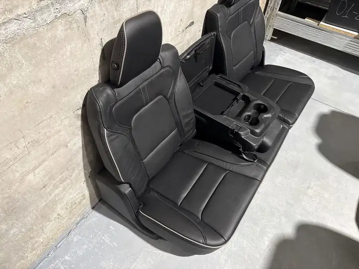 Dodge Ram (2018 - ) Комплект салона — фото 7