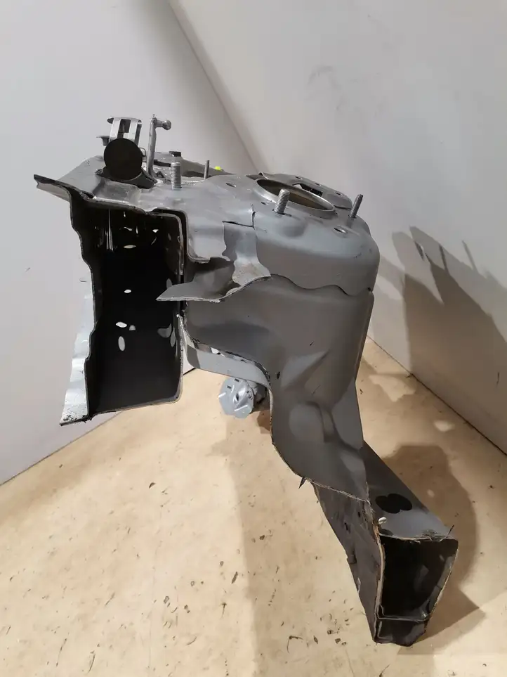 Lexus NX (2021 - ) Лонжерон кузова — фото 3