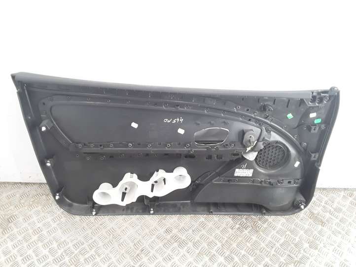 Renault Megane III (2009 - 2016)  809007021R Обшивка передней двери
