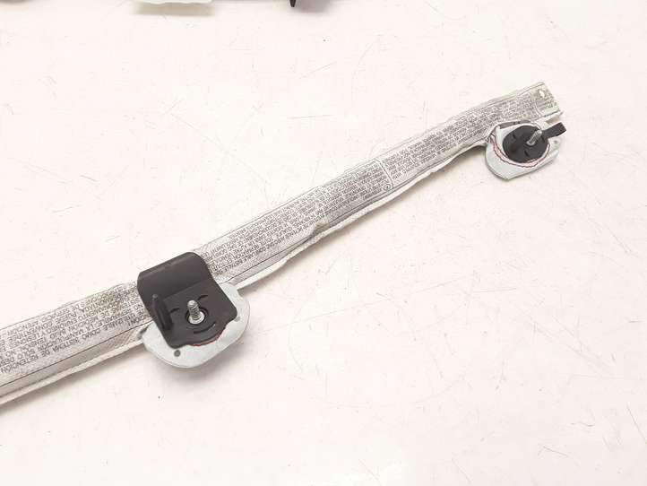 BMW 1 E81 E87 (2004 - 2011)  84707586908C Звукоизоляция крыши