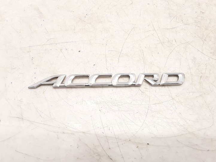 Honda Accord (2003 - 2007)   Значок производителя / буквы модели