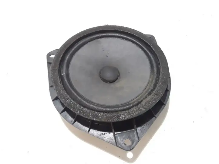 Toyota Corolla Verso E121 (2001 - 2004) 8616068090 Динамики передних дверей — фото 1