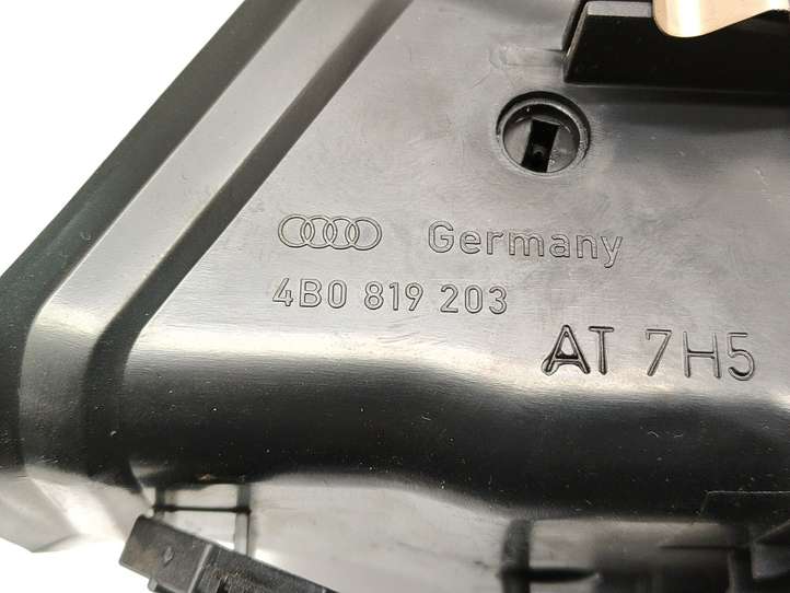 Audi A6 (2001 - 2004)  4B0819203 Задняя воздушный дефлектор