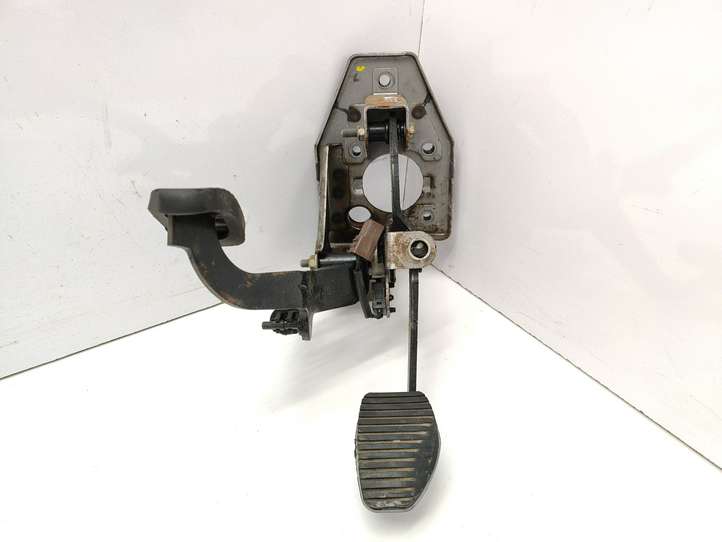 Citroen Xsara Picasso (1999 - 2012)  9639846280 Педаль
