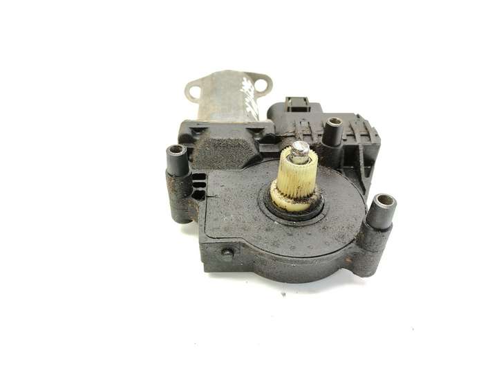 Audi A6 (2001 - 2004)  0130821775 электродвигатель переднего стеклоподъемника