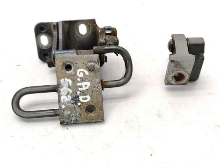 Audi A6 (2001 - 2004)  4B0833412E  Комплект петель задней двери