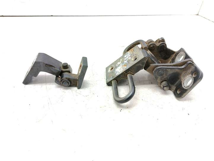Audi A6 (2001 - 2004)  4B0833411E  Комплект петель задней двери