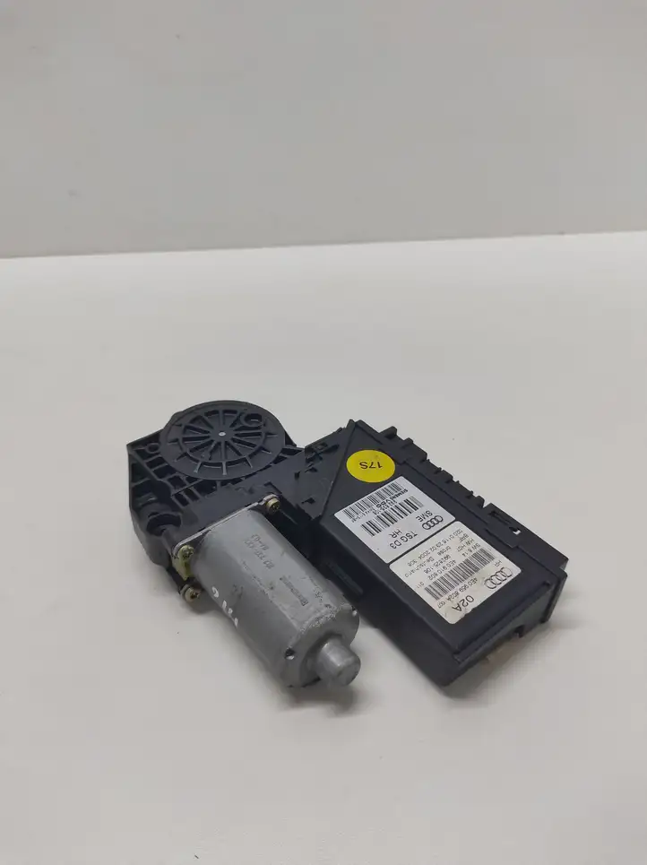 Audi A8 S8 D3 4E (2002 - 2005) 4E0910802 Стеклоподъемник задней двери — фото 3