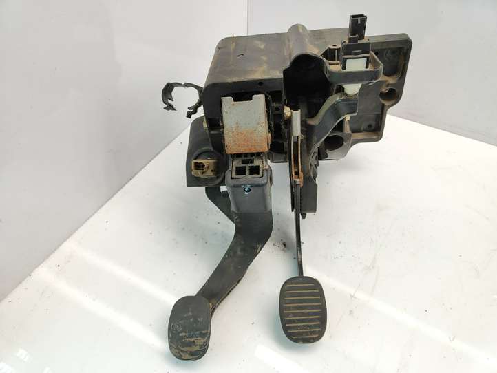 Fiat Bravo (2007 - 2014)  51778205 Педаль