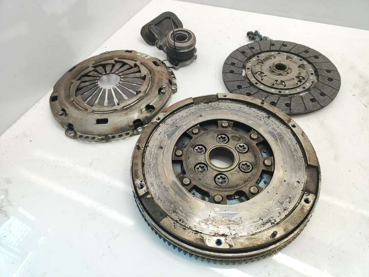 Fiat Bravo (2007 - 2014)  324039410 Комплект сцепления