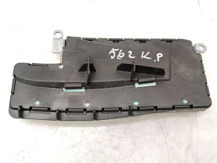Audi A6 (2001 - 2004)  4B0880241J Подушка безопастности сиденья