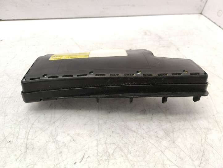 Audi A6 (2001 - 2004)  4B0880241J Подушка безопастности сиденья