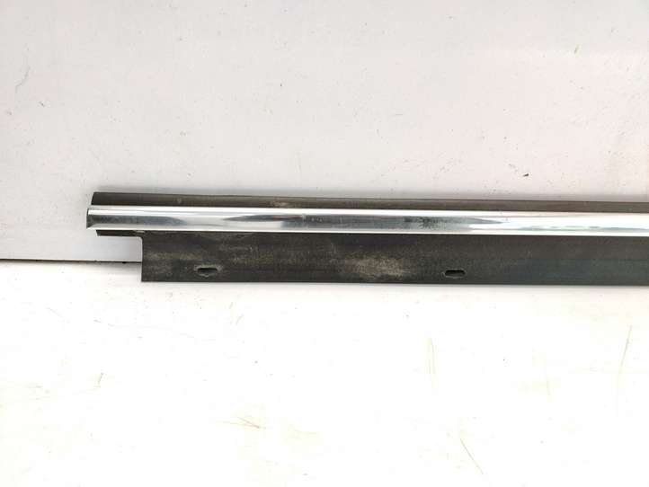 Audi A6 (2001 - 2004)  4B0853763J  Отделка дверей (молдинги) задней двери