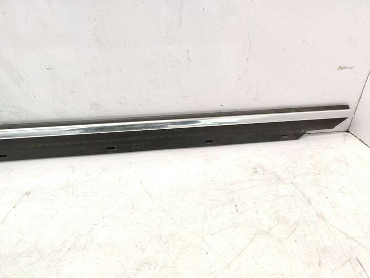Audi A6 (2001 - 2004)  4B0853763J  Отделка дверей (молдинги) задней двери