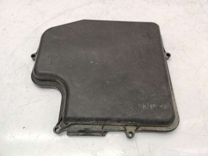 Audi A6 (2001 - 2004)  4B1907613 Крышка ящика предохранителей