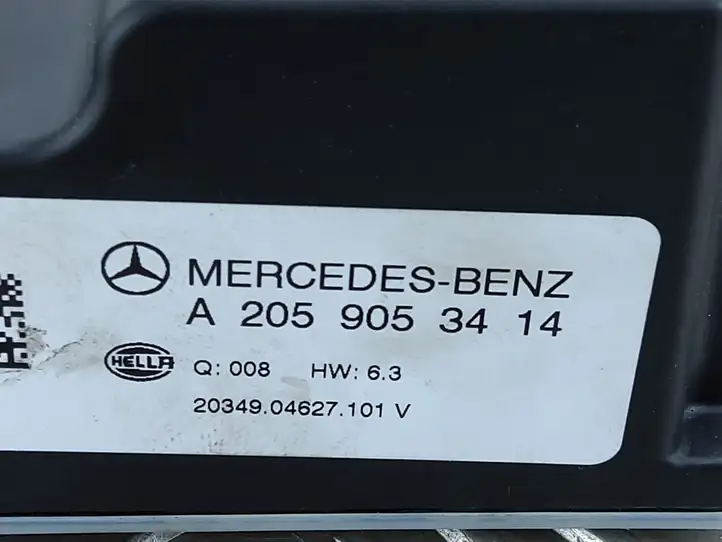 Mercedes-Benz C W205 (2014 - 2021) A2059053414 Преобразователь напряжения — фото 2