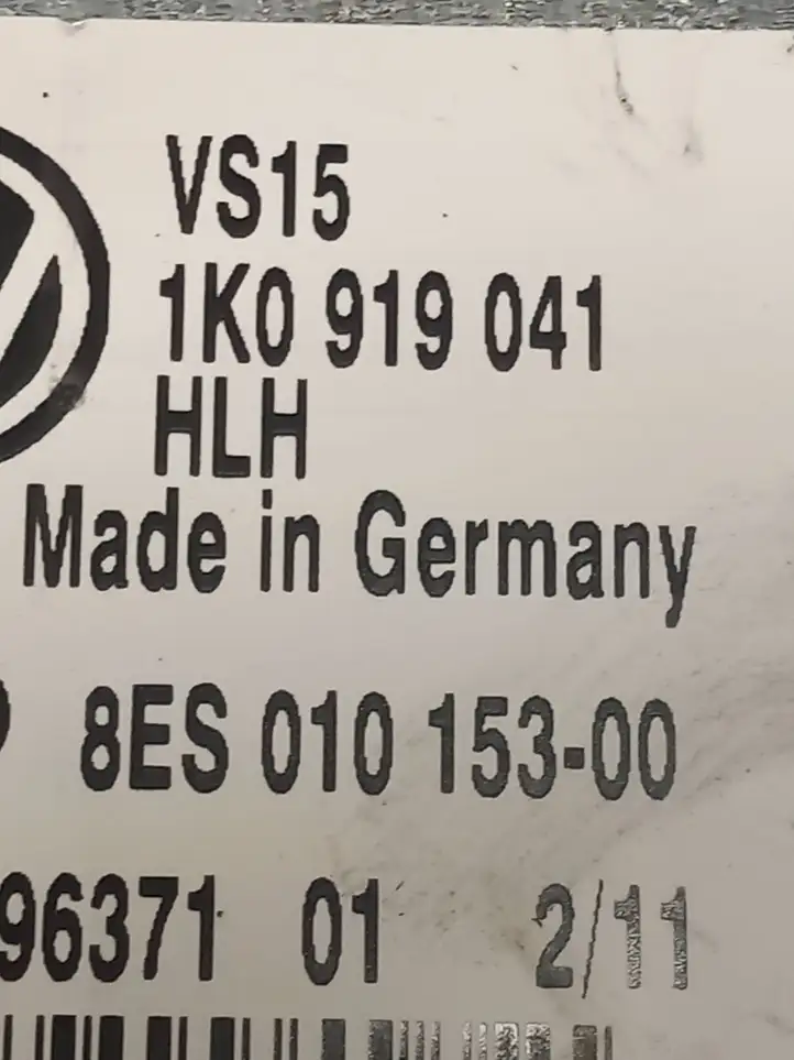 Volkswagen Golf VI (2009 - 2013) 1K0919041 Преобразователь напряжения — фото 2